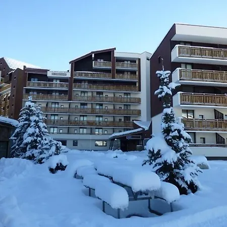 2p Avec Balcon Sud Et Proche Pistes - D'huez - Fr-1-405-38 Appartement *