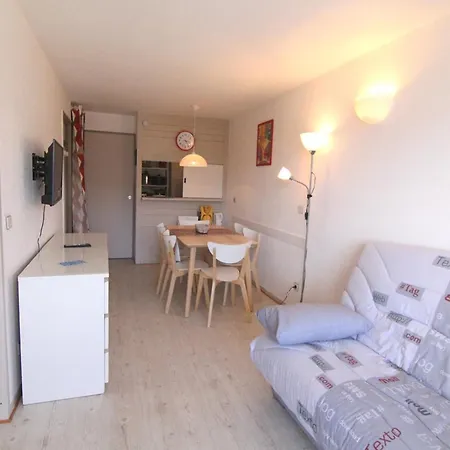2p Avec Balcon Sud Et Proche Pistes - D'huez - Fr-1-405-38 Appartement